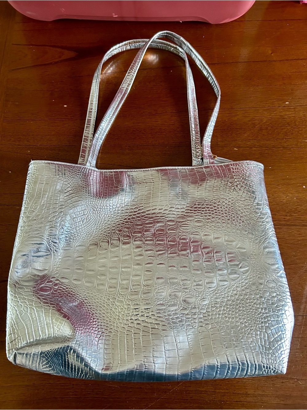Silver Croc-Embossed Tote Bag - Sleek Metallic Shoulder Tote